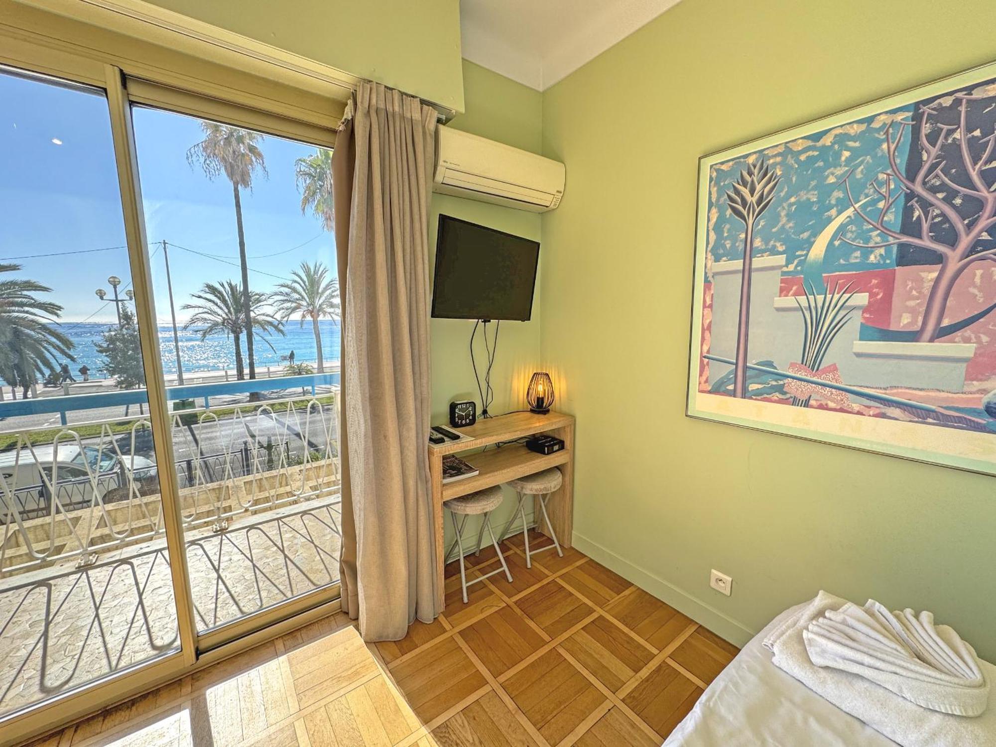 Promenade Holiday - Suffren Beach Nizza Exterior foto